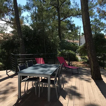 Maison Sous Les Pins