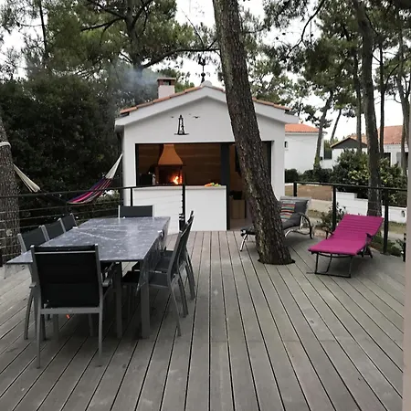 Feriehus Maison Sous Les Pins La Tranche-sur-Mer